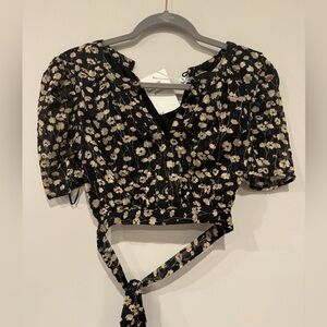 NWT black floral chiffon short sleeve crop top